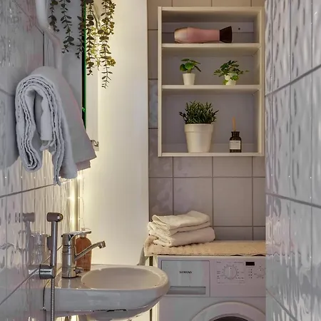 Excellent Downtown Location & Rooftop Views Apartament *
