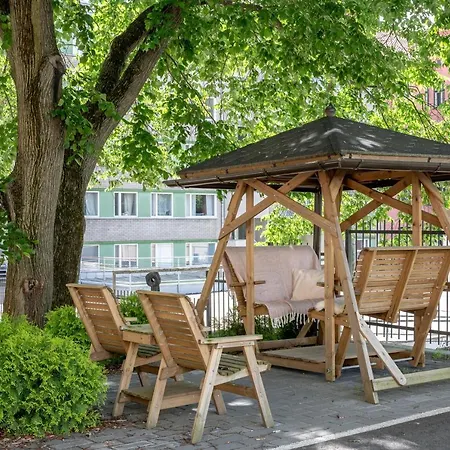 Apartmán Excellent Downtown Location With Balcony To The Inner Yard, Sauna In The Weekends *